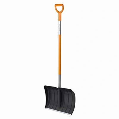 Immagine di Fiskars Spingineve per piccole e grandi quantità di neve, Larghezza testa: 52 cm, Testa in plastica/Manico alluminio, Nero/Arancione, SnowXpert, 1003469