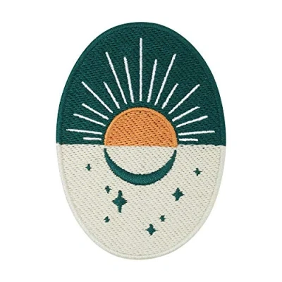 Immagine di Finally Home Soul of The Moon Collection: Toppa termoadesiva da applicare con il ferro stiro, motivo luna, sole, stelle