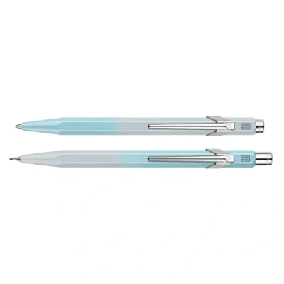 Immagine di Caran d&#039;Ache 8490 704 Set regalo 849 Spring Mist, penna a sfera base di olio + portamine da 0,5 mm, edizione limitata