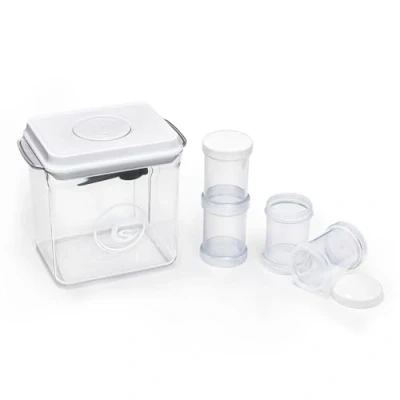 Immagine di Twistshake Contenitore per latte in polvere (1700 ml) con cucchiaio e 4 custodie da viaggio Dispenser sigillato coperchio ermetico Senza BPA Bianco