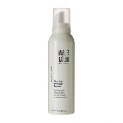 Immagine di Marlies Möller Essential Style &amp; Hold Flexible Styling Foam 200 ml