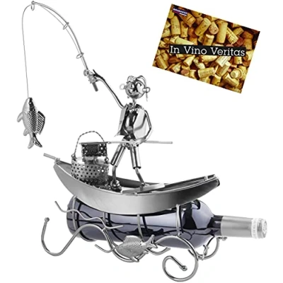 Immagine di Brubaker portabottiglie dal Design Pescatore in Una Barca Che Pesca