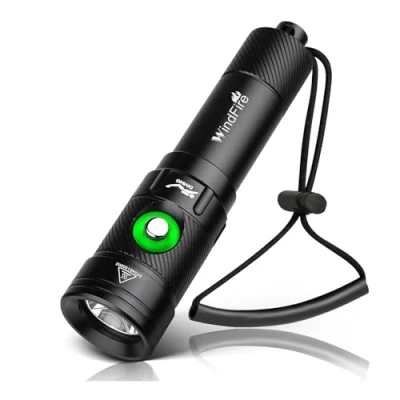 Immagine di WINDFIRE Torcia Subacquea, IPX8 Impermeabile, 4 Modalità Luci Subacquee con Indicatore di Potenza, Luce snorkeling Batteria Ricaricabile per Immersioni Notturne