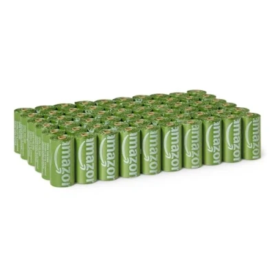Immagine di Amazon Basics Sacchetti per Escrementi e Rifiuti di Cani in Materiale Riciclato Senza Dispenser, Inodori, 900 (60 Confezioni da 15 Sacchetti)