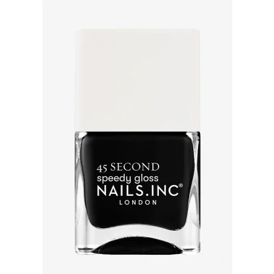 Immagine di Nails Inc CAMBRIDGE CALLS MY NAME Quick Drying Smalto Nero profondo Asciugatura rapida in 45 secondi Rafforzamento delle unghie con esanale, calcio, magnesio Cruelty Free Manicure perfetta