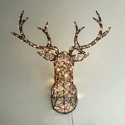 Immagine di Lights4fun Testa di Cervo Rattan Illuminata a LED Bianchi Caldi per Interni ed Esterni Natale