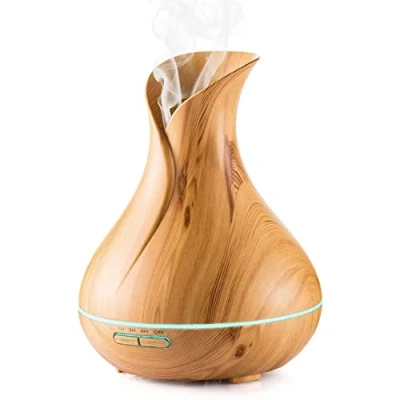 Immagine di Aoonar 550ml Diffusore di Oli Essenziali, Umidificatore con Timer, Spegnimento Automatico,7 Colori Luce LED, Senza BPA