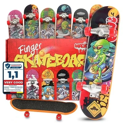 Immagine di Magicat Set di 6 Mini Skateboard da Dita per Bambini I Finger Edizione Spaziale Giocattoli Ragazzi e Ragazze Regali Natale 2024 Economici Originali Idee Regalo
