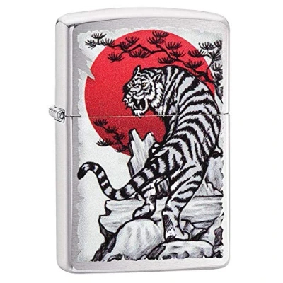 Immagine di Accendino Zippo® Asian Tiger Design 29889, Antivento Ricaricabile Zippo, Realizzato in Metallo con Caratteristico &quot;click&quot; Color Cromato, Made USA, Ottima Idea Regalo