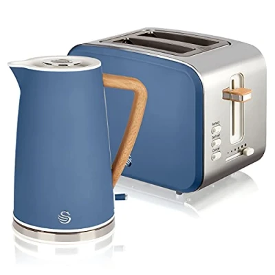 Immagine di Swan Nordic Set Colazione Bollitore Acqua Senza Fili 1.7L 2200W Tostapane Pane Slot Larga 2 Fette 3 Funzioni Design Moderno Effetto Legno Blu Opaco