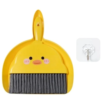 Immagine di CVDYWDJIE 1 Set Scopa Piccola E Paletta, Gancio Trasparente, Mini Paletta A Mano, Portatile, da Tavolo con Pala