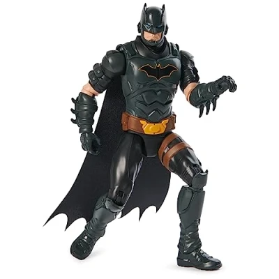 Immagine di dc comics, Action Figure Batman Armatura Grigia, Supereroe Giocattolo in Scala, Personaggio Mondo Alto 30 cm, con 11 Punti di Articolazione, Giochi per Bambini e Bambine, 3+ anni
