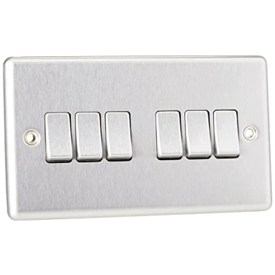 Immagine di Knightsbridge CLAV42BC 10 A 6 G 2 WAY Plate switch con bordo in cromo spazzolato