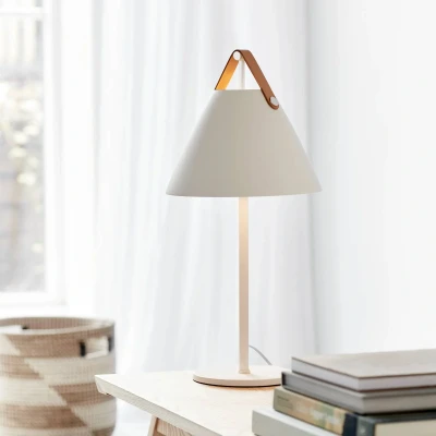 Immagine di DFTP by Nordlux Lampada da tavolo Strap metallo e pelle, bianco