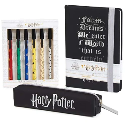Immagine di HARRY POTTER Set Cancelleria Kit di Cartoleria con Agenda A5 Astuccio e Penne Gadget Originale (Nero)