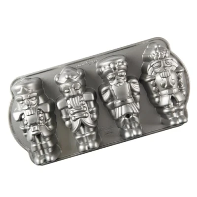 Immagine di Nordic Ware Stampo per torta Nutcracker, lo Schiaccianoci, Capacità 6 Tazze, colore Argento