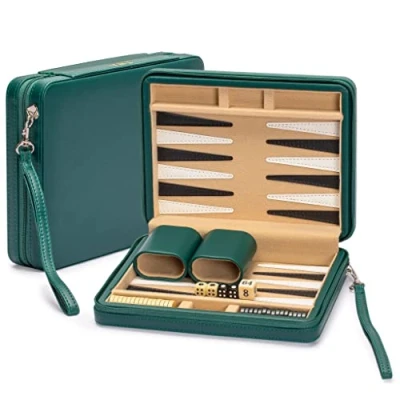 Immagine di Yellow Mountain Imports Mini Backgammon da Viaggio, Izmir Pedine magnetiche e tabellone 23,5 cm in Elegante Custodia Ecopelle Classico Gioco Tavolo di strategia