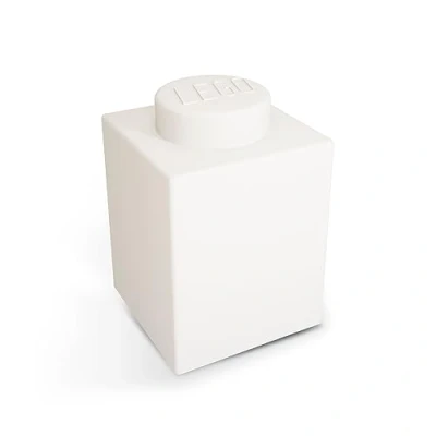 Immagine di LEGO Iconic 1x1 lampada mattone led in silicone Bianco Con 8 colori che cambiano automaticamente e blocco manuale del colore (include 3 batterie AAA) altezza 116mm x larghezza 78mm