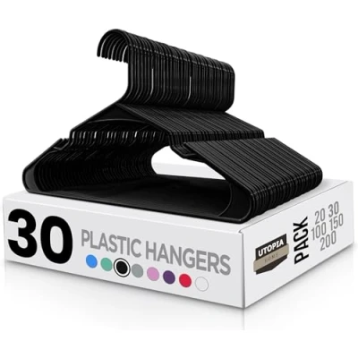 Immagine di Utopia Home 30 confezioni di appendini in plastica salvaspazio, resistenti con scanalature per la spalla, nero