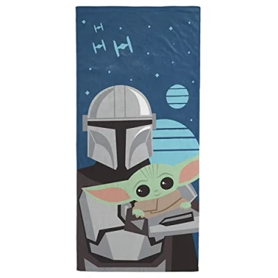 Immagine di Jay Franco Star Wars The Mandalorian Lui é con Me 71 cm x 147 Asciugamano da Spiaggia in 100% Cotone/Telo Mare
