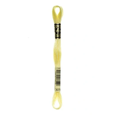 Immagine di DMC Mouliné Spécial 117MC, 100% cotone Si adatta a tutte le tecniche di ricamo e tutti i supporti, ideale per il punto croce Matassine da 8 m 6 capi, disponibile in 500 colori