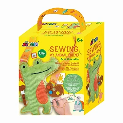 Immagine di Avenir 6301817 Kit da cucito fai te con coccodrillo Sewing a tracolla, per bambini, dai 6 anni in su