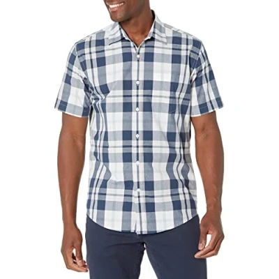 Immagine di Amazon Essentials Camicia in Popeline a Maniche Corte Regular Fit Uomo, Blu Marino Bianco Motivo Quadri Grandi, XS