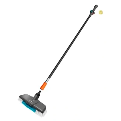 Immagine di Gardena set di pulizia con manico 150 cm M e idrospazzola hard: pratico pulizia, ideale per un’efficace a umido delle superfici più grandi resistenti, anelli detergenti (18828 20)