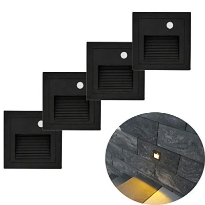 Immagine di Arotelicht 4Pcs Segnapasso LED con sensore movimento,Faretto da incasso per scale,IP65 3W,Faretto segnapassi Luce scale Bianco caldo 3000K,in alluminio nero,per giardino viale gradini