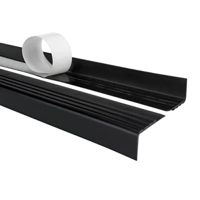 Immagine di Profilo per bordi scale angolare in PVC autoadesivo, Paraspigolo Strisce antiscivolo gradini RM 30x27mm, nero, 80cm