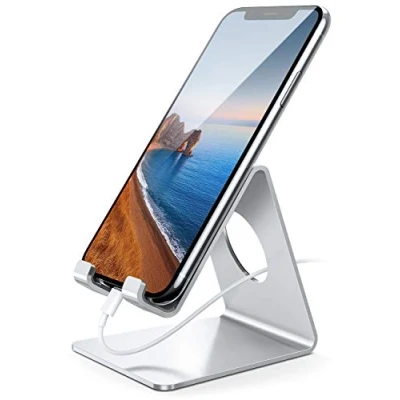 Immagine di Lamicall Supporto Telefono, Dock Telefono Universale Cellulare Scrivania per iPhone 16 Pro Max Plus, 15 14 13 12 Max, XS XR X 8 7 6 6S, Huawei, Samsung S10 S9 S8, Smartphone Argento
