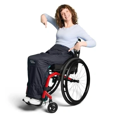 Immagine di MyBlanket Wind &amp; Waterproof Wheelchair Blanket Placed Without Getting up from The Wheelchair, Manual and Electric wheelchairs, 38 x 24 8 cm, Washable at 30C, Night Blue (S M)