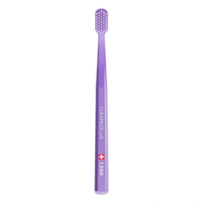 Immagine di Curaprox Spazzolino da denti CS 1560 Soft manuale per adulti con setole morbide Viola