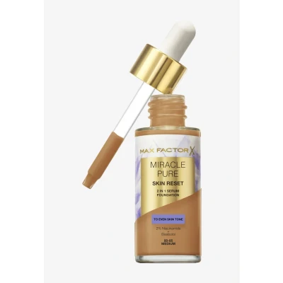 Immagine di Max Factor Miracle Pure 2in1 Skin Reset Serum Foundation, 80 85, Medium, Formula vegan, uniforma l’incarnato, copertura media, finish matte satinato, con Niacinamide e Bisabololo, 30 ml