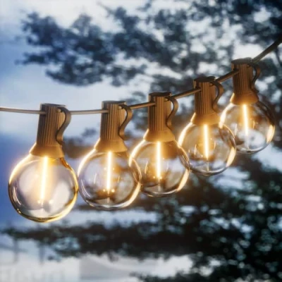 Immagine di Yuucio Catena Luminosa Esterno, 60M LED Luci da Giardino con 100+4 Plastica G40 Lampadine, Impermeabile IP44 Lucine Stringa Catene Esterni per Patio, Jardin, Interno, Bianco Caldo 2700K(2x30M)