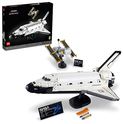 Immagine di LEGO NASA Space Shuttle Discovery 10283 Build and Display Model for Adults, New 2021 (2,354 Pieces)