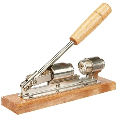 Immagine di Baumalu 451021 Schiaccianoci in Acciaio Cromato 21 x 6,2 6 cm, Colore: Grigio