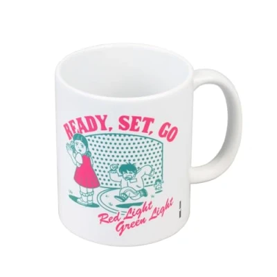 Immagine di Grupo Erik: Tazza Squid Game Luce da Colazione personalizzata in ceramica, 350 ml, ideale come Gadget, Regalo