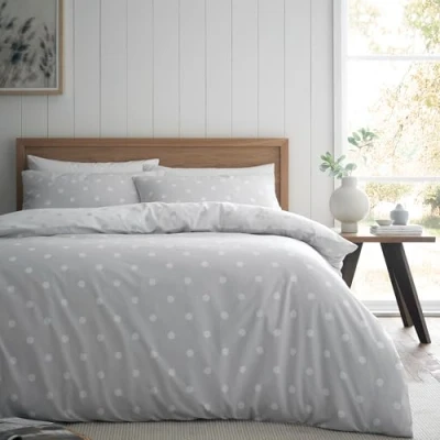 Immagine di Catherine Lansfield Set copripiumino singolo con federa, reversibile, in cotone spazzolato, a pois, colore: grigio
