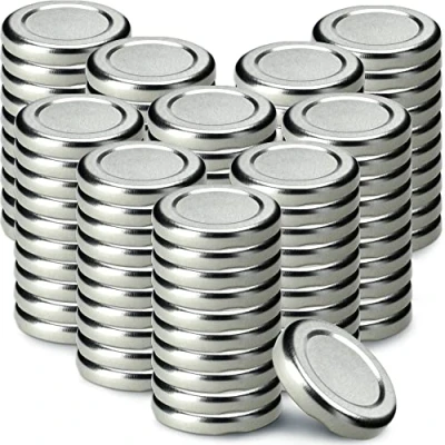 Immagine di KADAX Tappo a vite fi43 mm, set di coperchi Twist Off in metallo, adatto per bicchieri da 40 ml, coperchio ricambio con 4 denti, barattoli, bottiglie e barattoli (100 pezzi, argento)