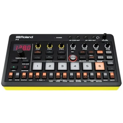 Immagine di Roland AIRA Compact P 6 Creative Sampler Sound Design Granulare Potente Sequencer Tastiera Integrata Loop Custom Microfono Interno Effetti Interni Connettività USB C