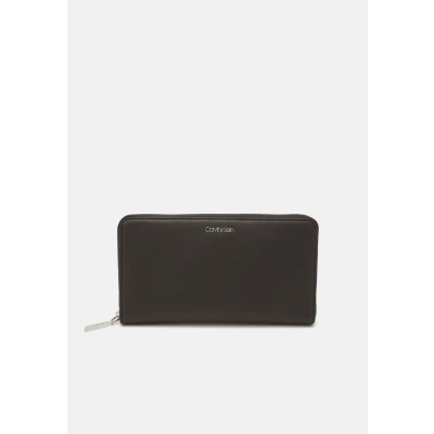 Immagine di Calvin Klein MUST XL ZIP Around Wallet Portafoglio, Donna, Taglia: One Size, Black