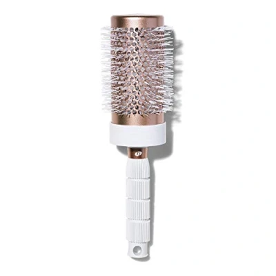 Immagine di T3 Volume Round spazzola tonda in ceramica per l&#039;asciugatura con setole resistenti al calore