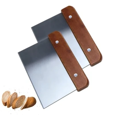 Immagine di luckhycz 2 Pezzi Raschietto per Pasta, Cucina con Manico in Legno e Lama Acciaio Inossidabile Uso Alimentare, Pasticceria, 15 cm