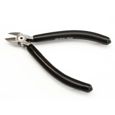 Immagine di Pro Quality Side Cutters (PCB Snips) con ganasce in acciaio al carbonio temprato. Engineer ns 03