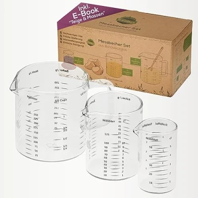 Immagine di TreeBox Caraffa graduata in vetro con beccuccio Set da 3, resistente al calore e adatto microonde, varie misure, perfetto per cuocere, cucinare mescolare