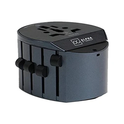 Immagine di SKROSS 1.104100 Alpha Line Adattatore Universale da Viaggio Completo per Prese a 2 o 3 Poli 10 Fino 2.500 watt (adatto anche PC e Asciugacapelli 5 Anni Garanzia Internazionale