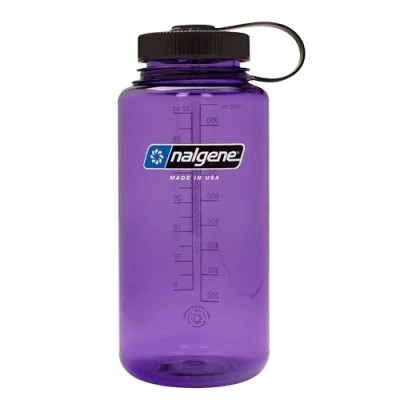 Immagine di Nalgene Sustain Borraccia in Tritan senza BPA, realizzata con materiale derivato dal 50% di rifiuti plastica, 907,2 g, imboccatura larga, viola