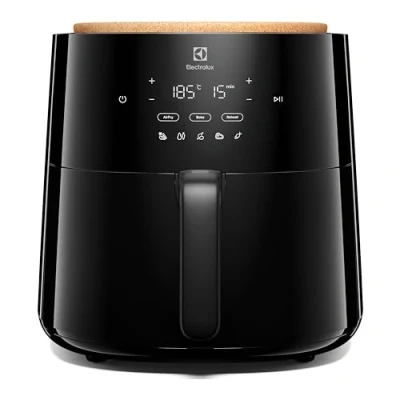 Immagine di Electrolux Friggitrice ad aria EAF7B Capacità 7L Rivestimento antiaderente 1800W 8 programmi preimpostati Lavabili in lavastoviglie Timer 0 60min 80 200c