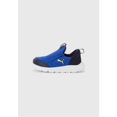 Immagine di Scarpe Puma Fun Racer 2 SLIPTECH per bimbi ai primi passi